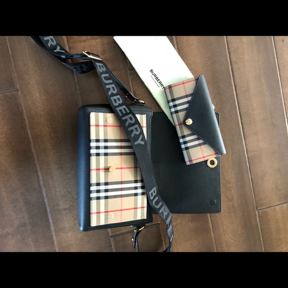 NEW❗️Burberry strap bag - Picture 5 of 9